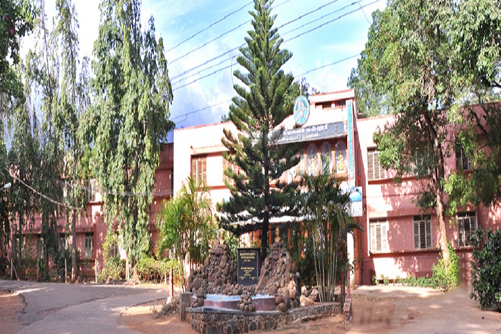https://cache.careers360.mobi/media/colleges/social-media/media-gallery/13232/2018/12/25/Campus View of Sri Parasakthi College for Women Courtallam_Campus-View.png